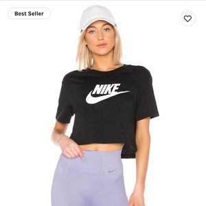 Nike essential crop tee